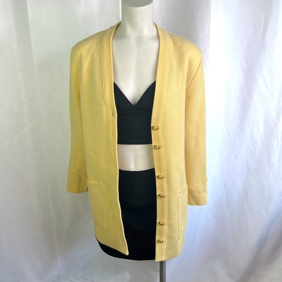 LAINE ET MAILLE VINTAGE OVERSIZED CARDIGAN  WOOL BUTTON DOWN SWEATER GOLD BUTTON - Picture 5 of 12